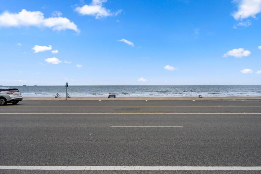 Bello Condominio Con Vista Al Mar, Jacuzzi Interno Galveston Buitenkant foto